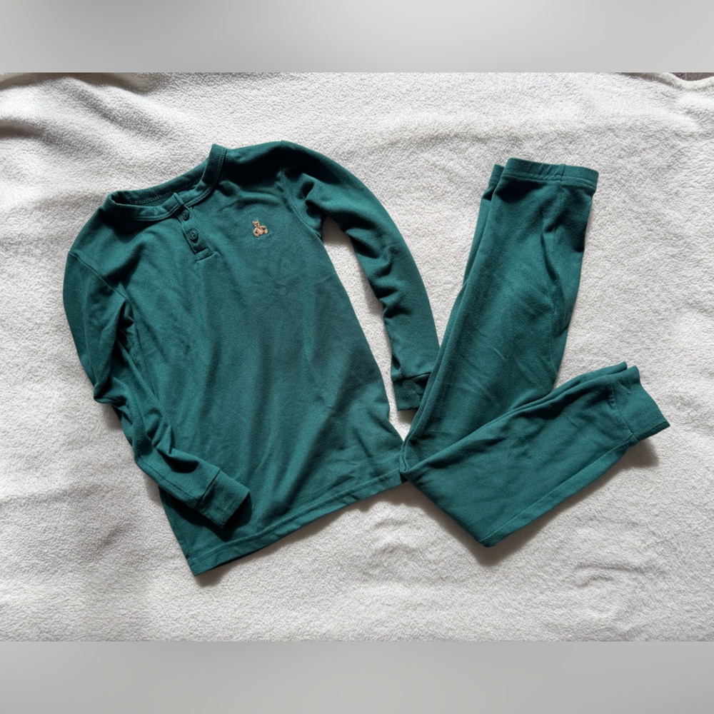 4 GAP Kids Super Soft Pajamas - Picture 3 of 13